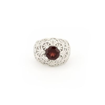 Garnet With Filligree Ring